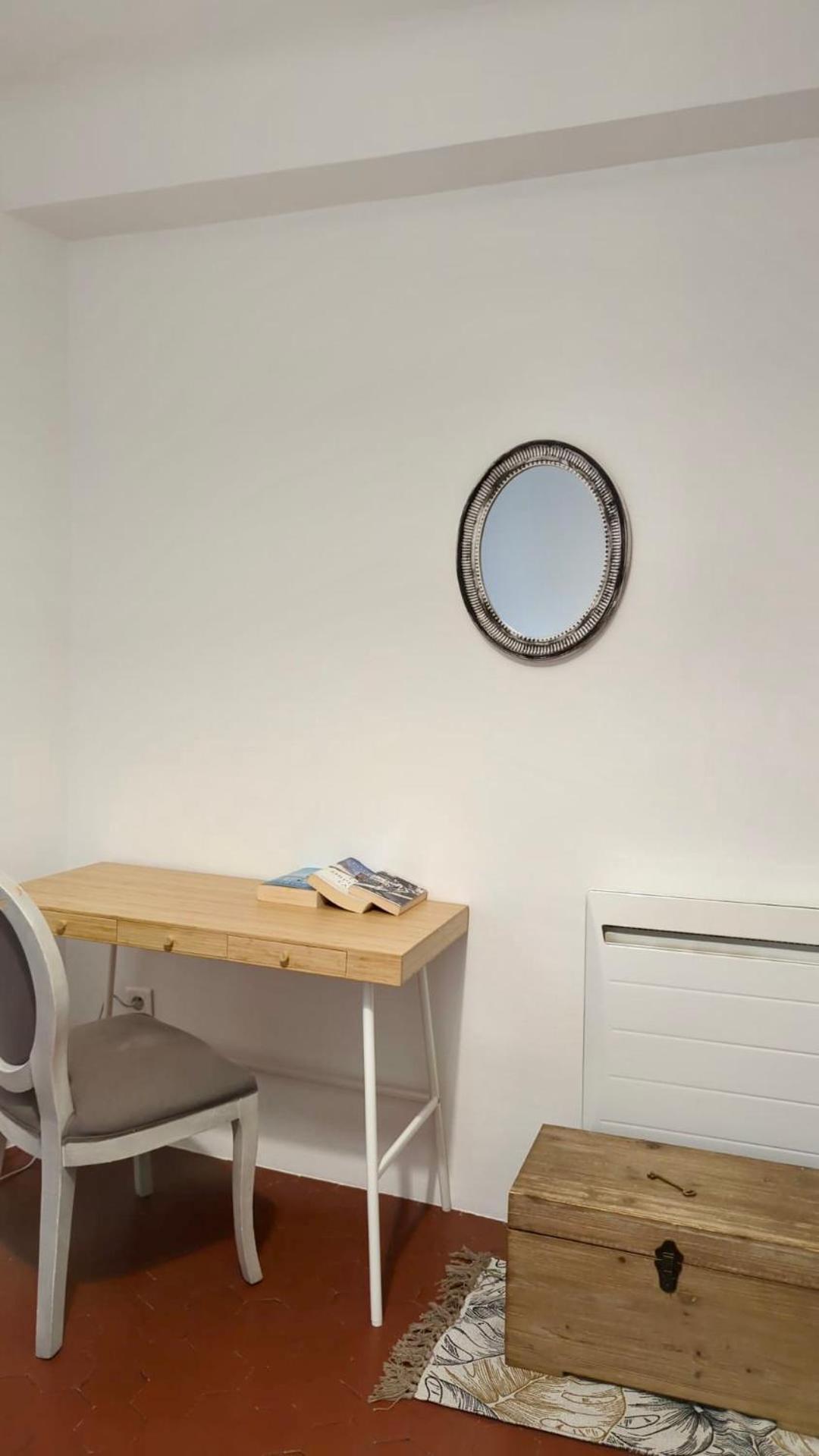 Typique - 2 Bedrooms,typical Apartment-old Town Nice