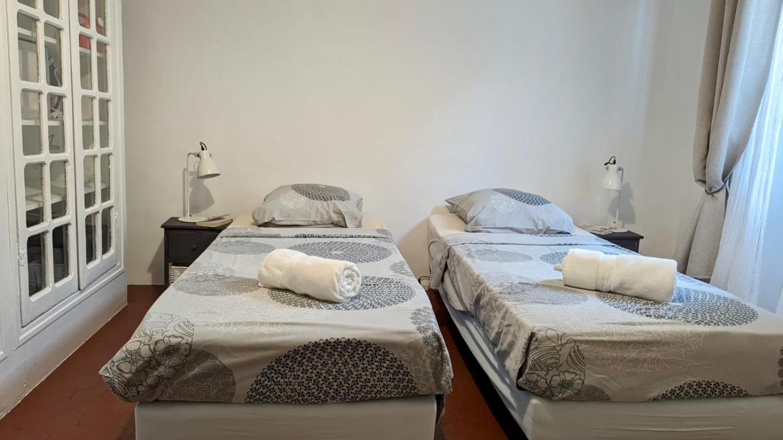 Appartement Typique - 2 Bedrooms,typical Apartment-old Town *