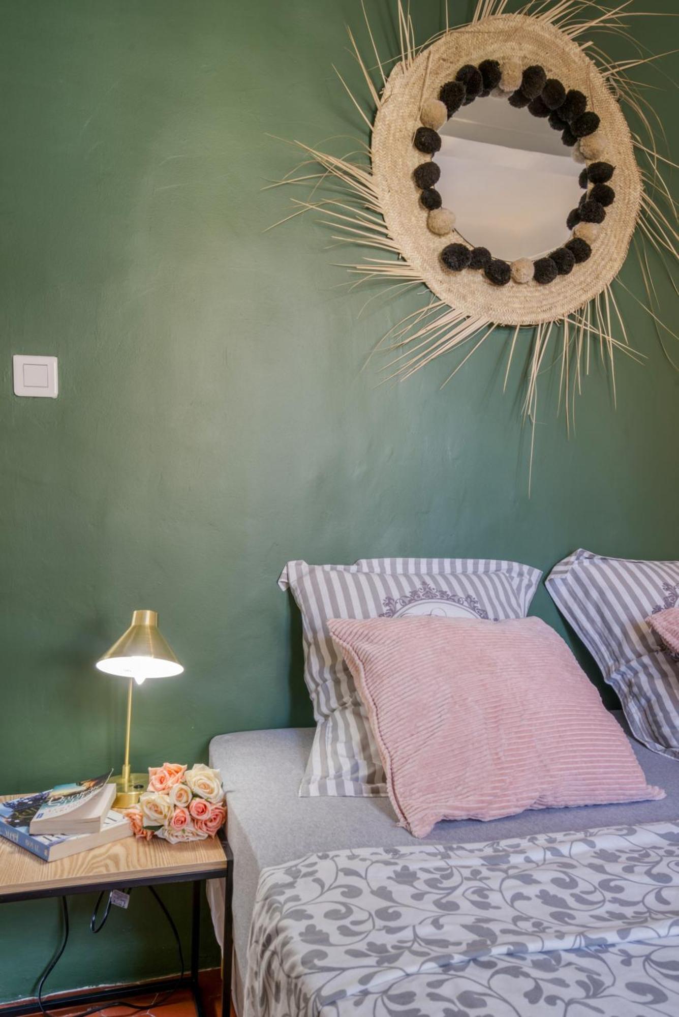 Typique - 2 Bedrooms,typical Apartment-old Town Appartement Nice