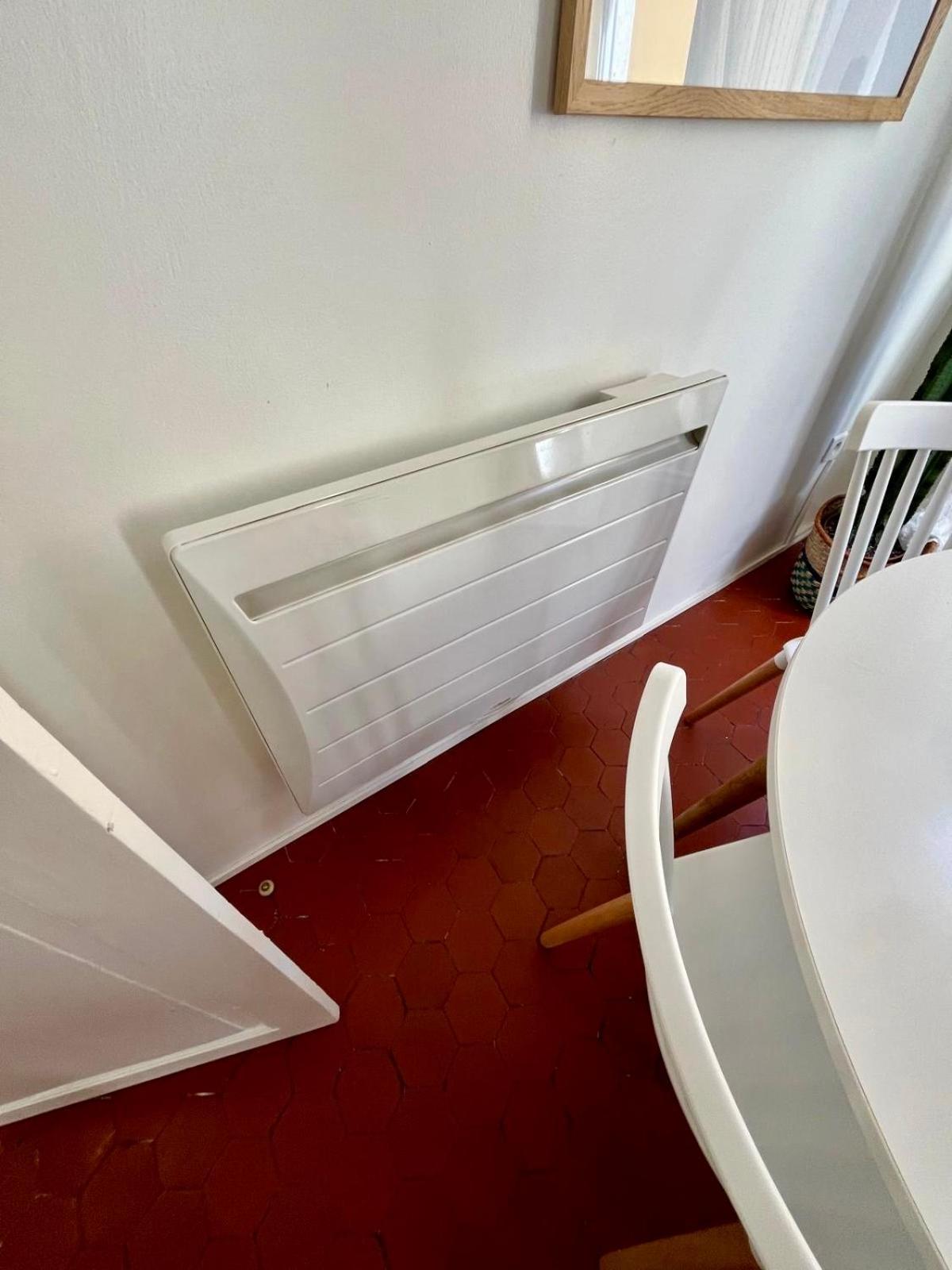 Typique - 2 Bedrooms,typical Apartment-old Town *